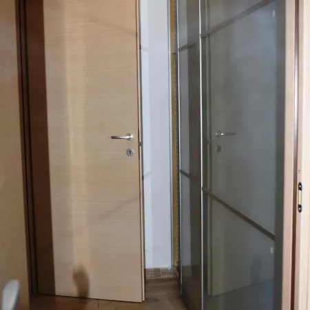 Hotel apartamentowy Art Village *